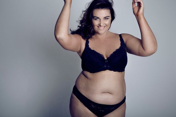 PAY-PA-Real-Life-Amber-Gwynn-plus-size-model